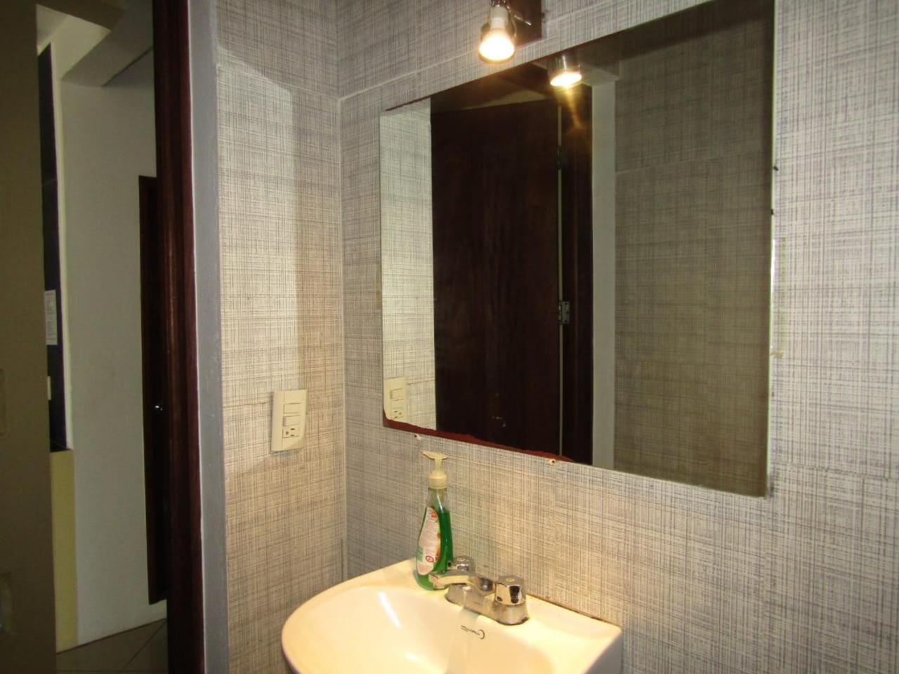 Brisamar Guesthouse Пуерто-Ескондідо Екстер'єр фото